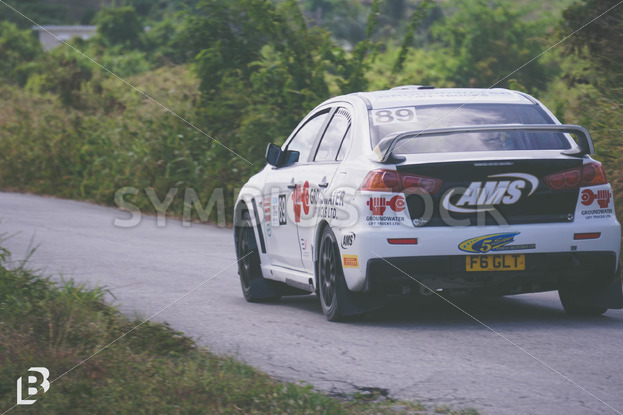 BimVibesKingOfTheHill-250.jpg - BimVibes BimVibesKingOfTheHill-250.jpg - BimVibes